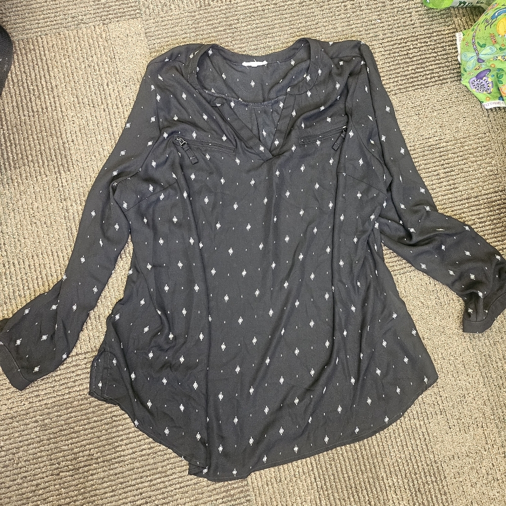 Maurices Black and White Patterned Blouse